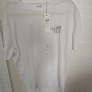 Calvin Klein mens nwt shirt